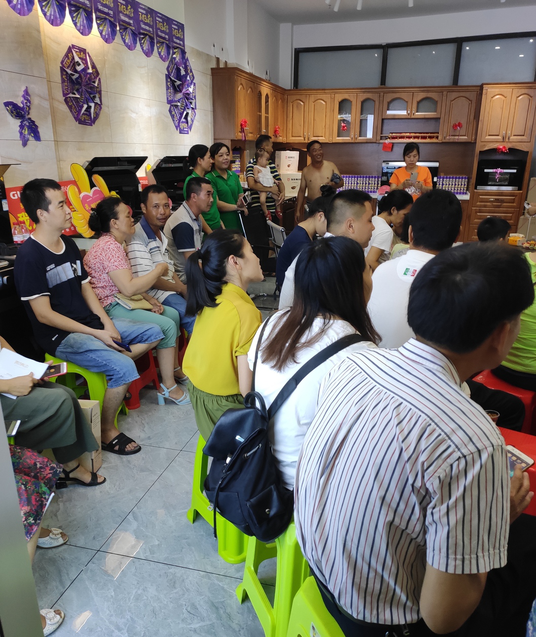 佳歌集成灶廣西扶綏專賣店夜宴活動(dòng)圓滿成功