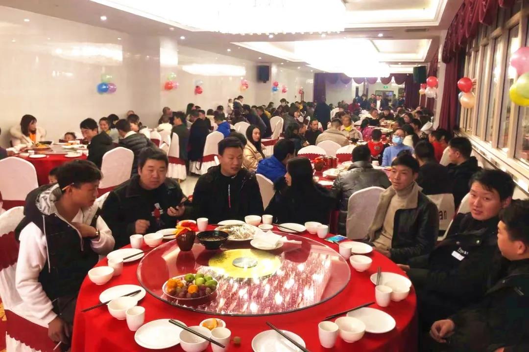 佳歌集成灶云南昭通專賣店火熱開業(yè)，燃爆全城！