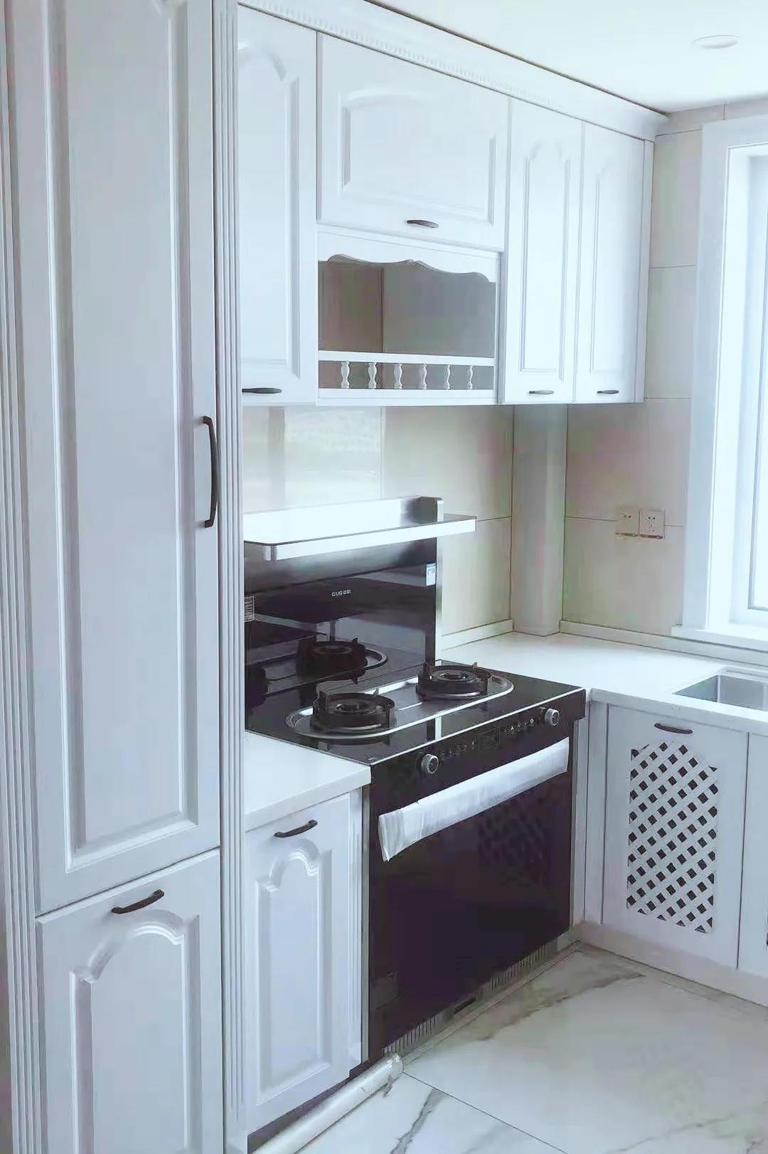 白色廚房不耐臟？佳歌集成灶讓你裝修更隨心！