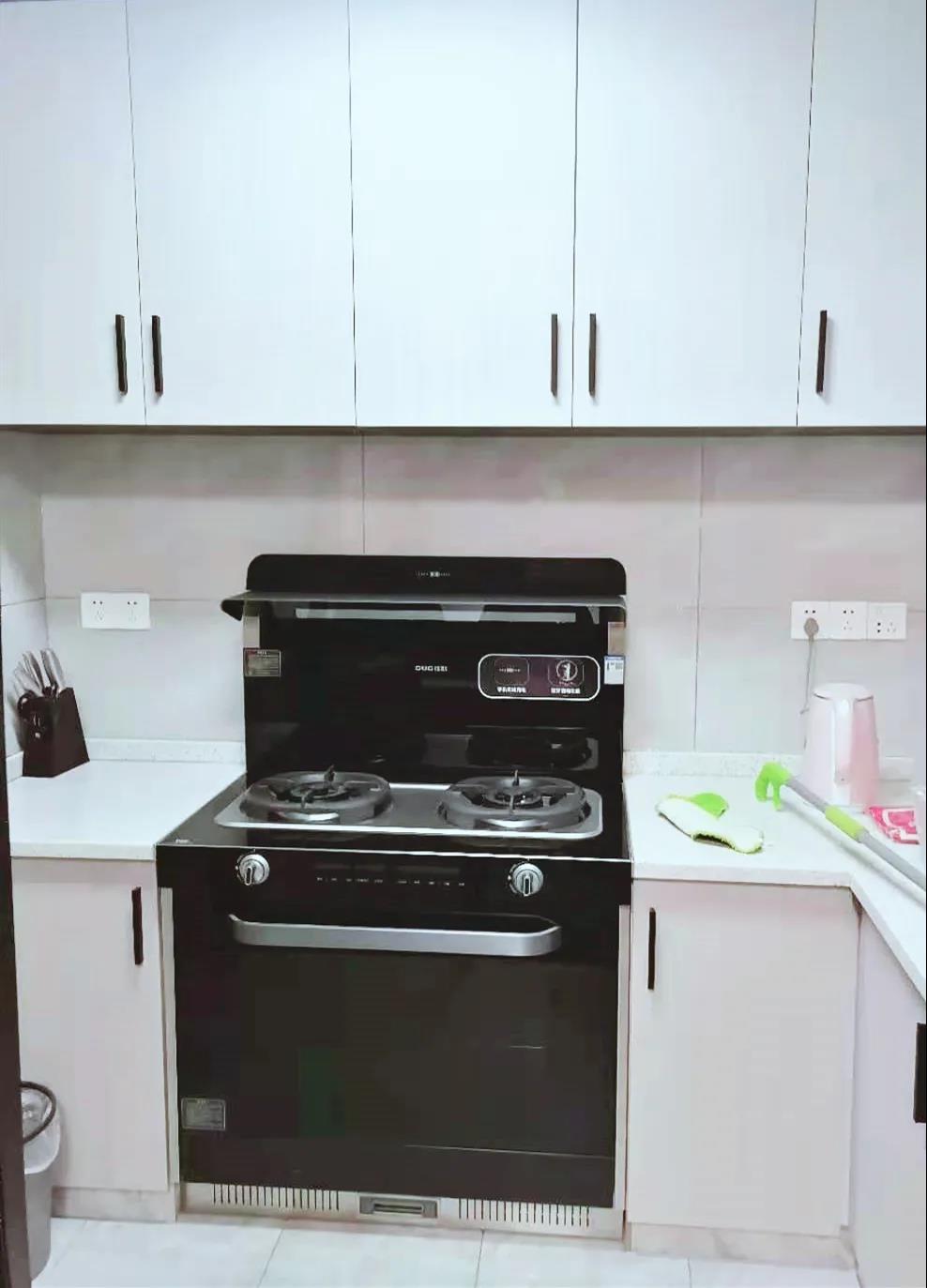 佳歌H5集成灶，打造時(shí)尚現(xiàn)代感廚房！