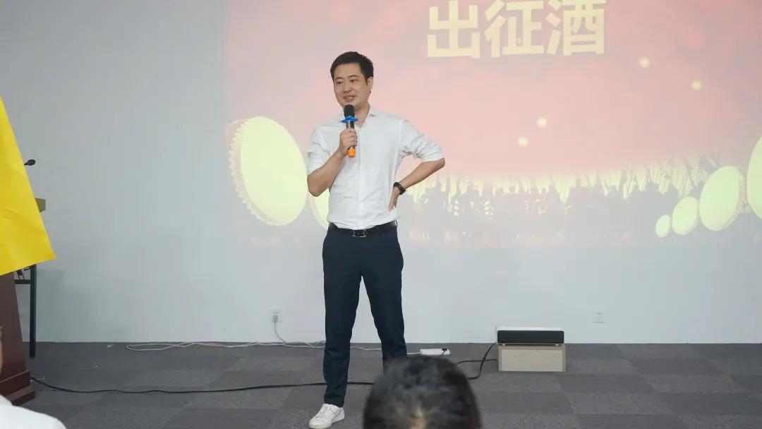 “星耀佳歌·一路佟行”808超級(jí)品牌日啟動(dòng)會(huì)暨818全國招商動(dòng)員大會(huì)圓滿成功！