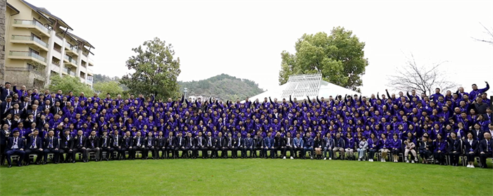 奮斗佳速度 ? 干出新精彩！佳歌集成灶全國經(jīng)銷商峰會暨新品發(fā)布會圓滿成功